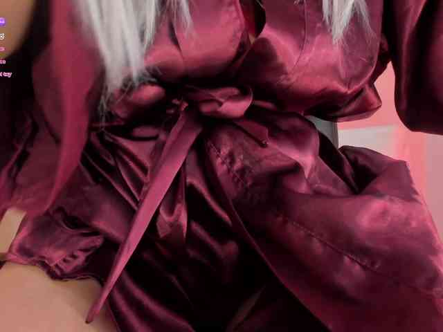 IsabellaMoreau webcam