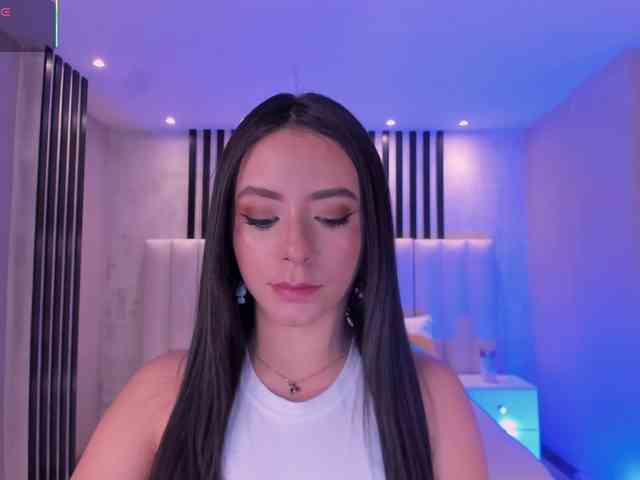 IsabellaMoreau webcam