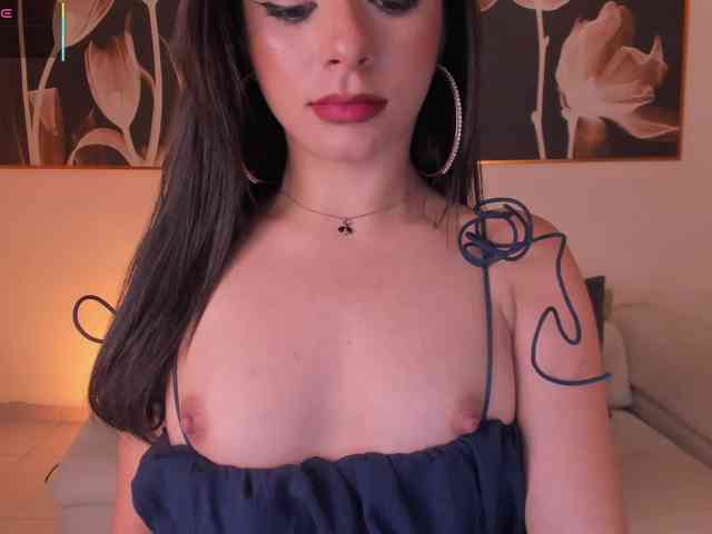 IsabellaMoreau webcam