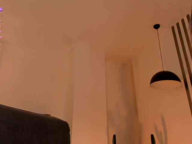 IsabellaMoreau webcam