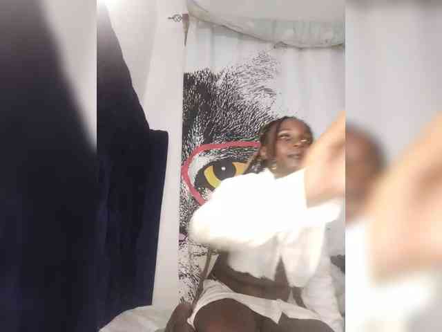 Nasty-cocker webcam