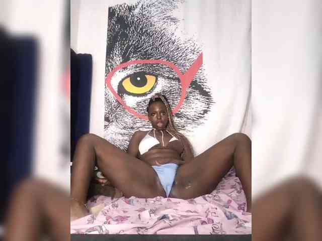 Nasty-cocker webcam