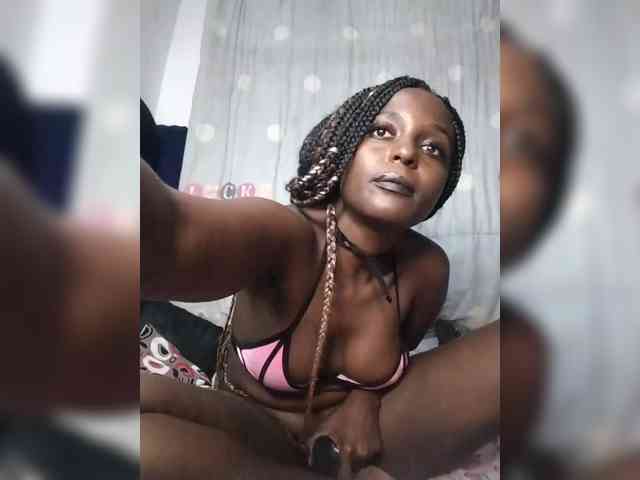 Nasty-cocker webcam