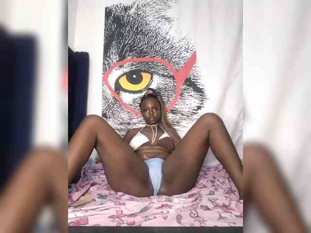 Nasty-cocker webcam