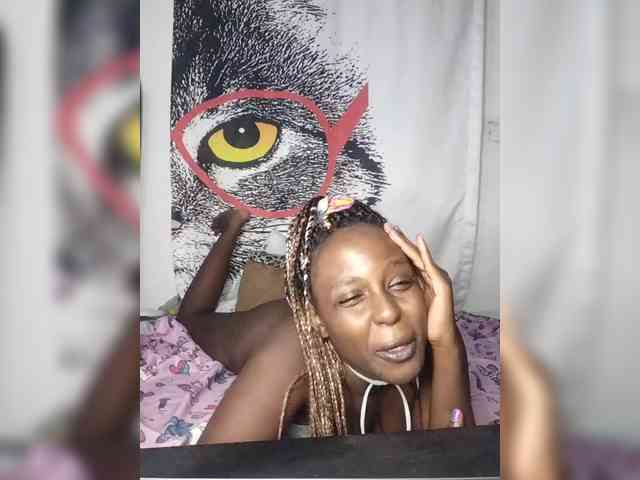 Nasty-cocker webcam