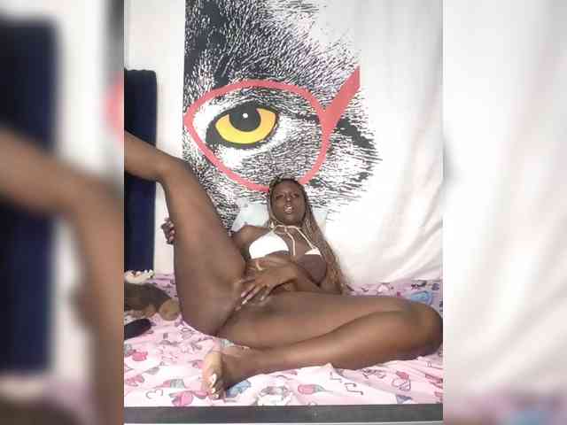 Nasty-cocker webcam