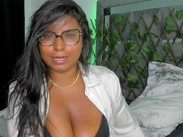 annasex's BongaCams show and profile