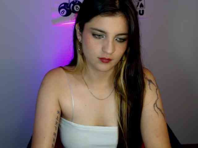 sarahtaylorr webcam
