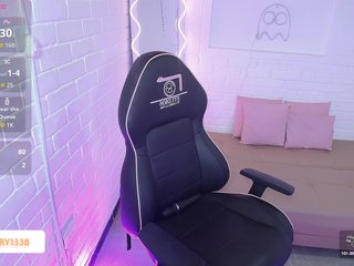 Lauxury-tay Porn Show