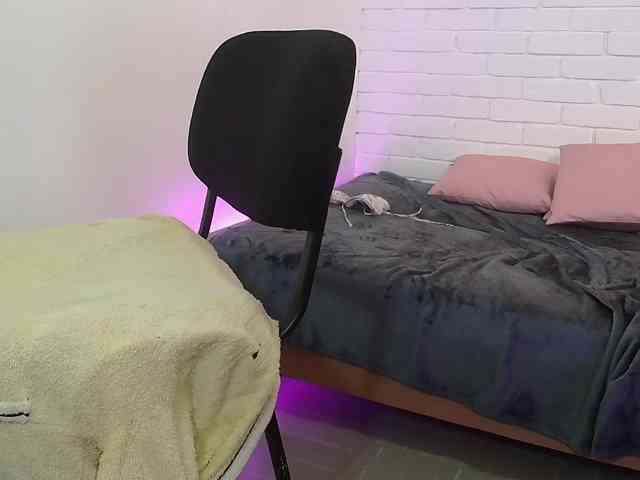 Lauxury-tay webcam