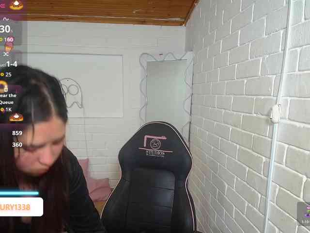 Lauxury-tay webcam