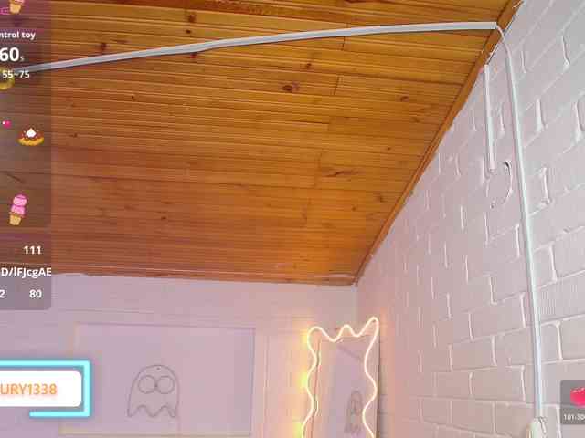 Lauxury-tay webcam