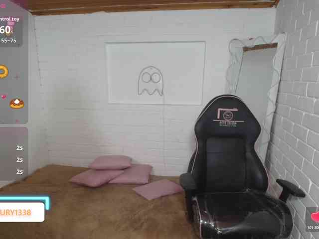 Lauxury-tay webcam