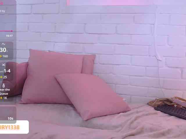 Lauxury-tay webcam