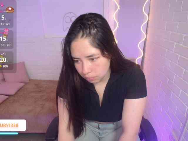 Lauxury-tay webcam