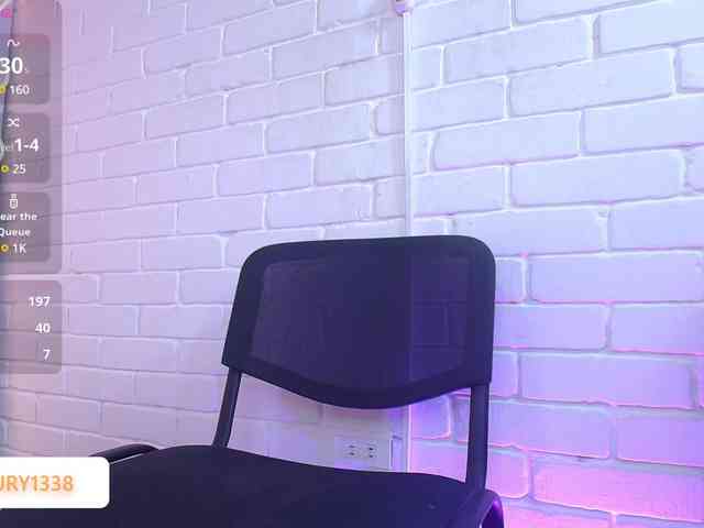 Lauxury-tay webcam