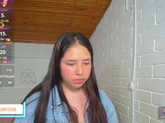 Lauxury-tay webcam