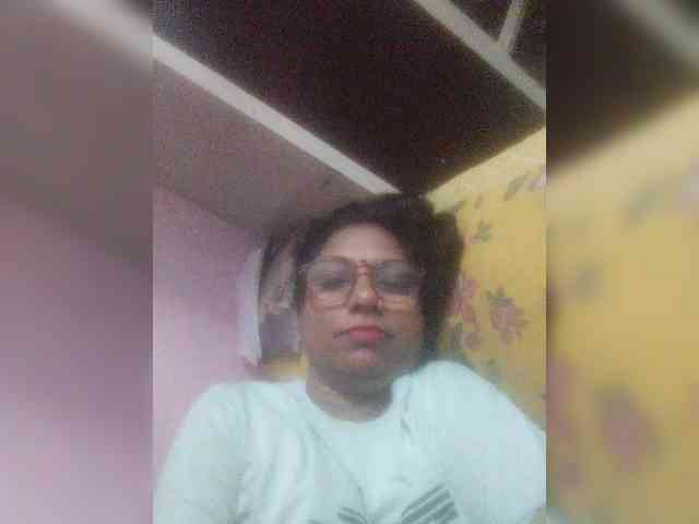 royelpari webcam
