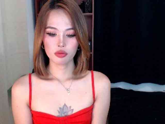 UrbodyInfluence Live Webcam on BongaCams