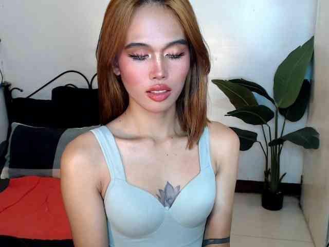 UrbodyInfluence Live Webcam on BongaCams