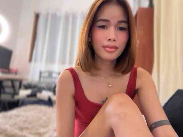 UrbodyInfluence Live Webcam on BongaCams