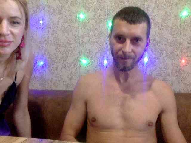 Oly-Alex Live Webcam on BongaCams