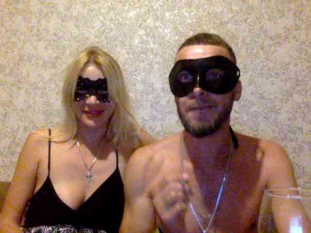 Oly-Alex Live Webcam on BongaCams