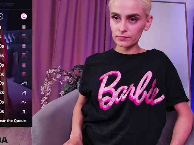 SelenaDaze webcam