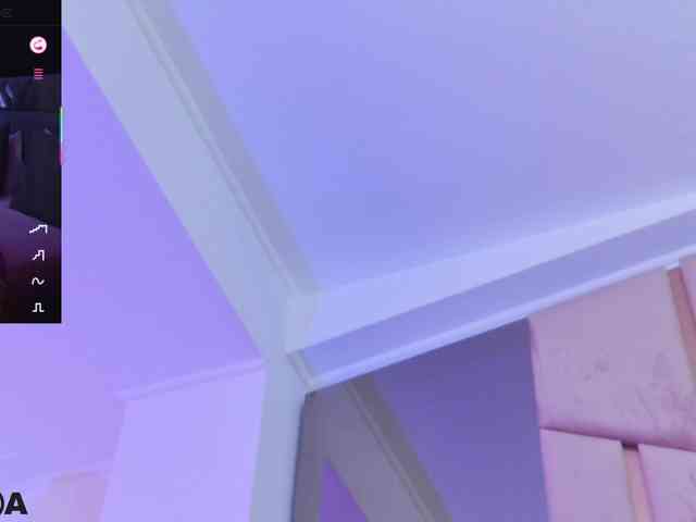 SelenaDaze webcam