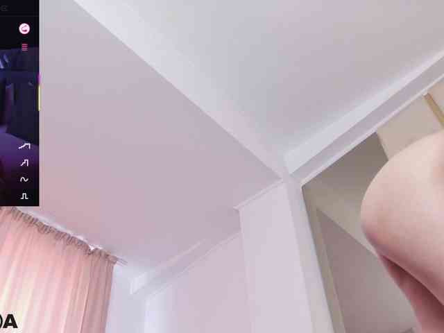 SelenaDaze webcam