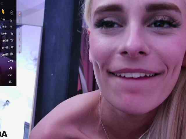 SelenaDaze webcam