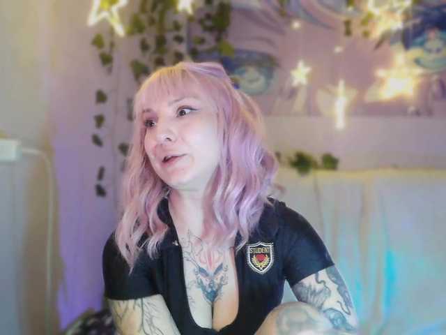 Mini0Melloo's BongaCams show and profile