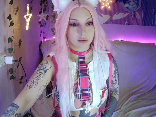 Mini0Melloo's BongaCams show and profile