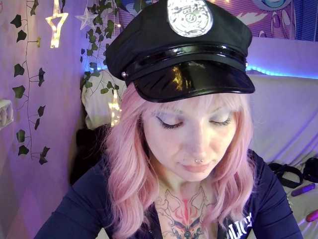 Mini0Melloo's BongaCams show and profile