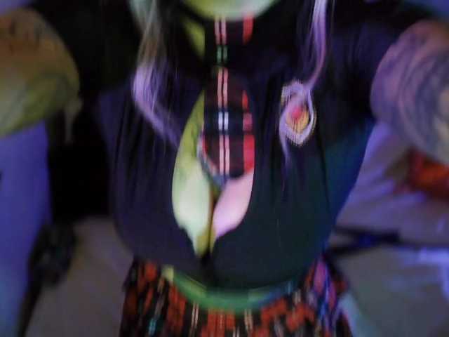 Mini0Melloo's BongaCams show and profile