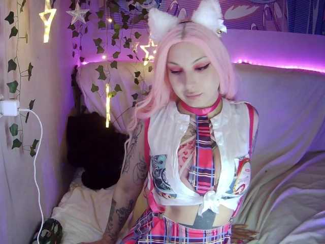 Mini0Melloo's BongaCams show and profile