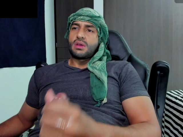 Handsoman11