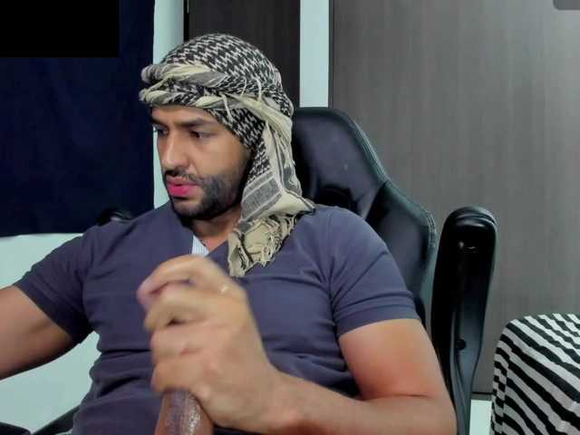 Handsoman11