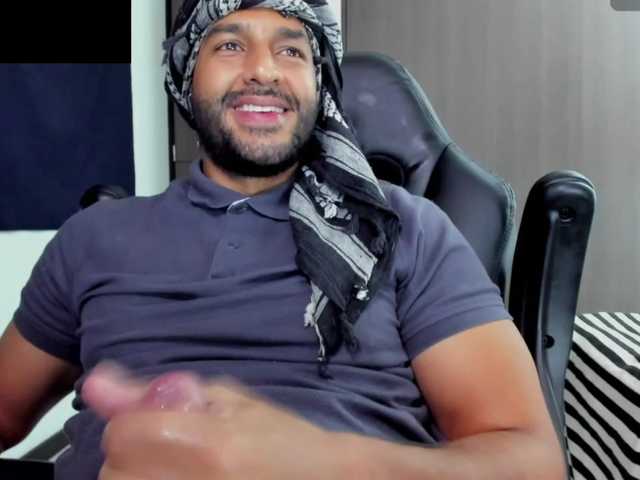 Handsoman11