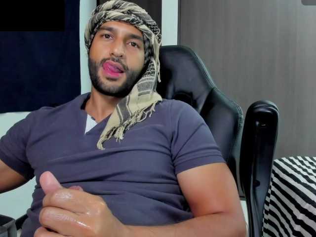 Handsoman11