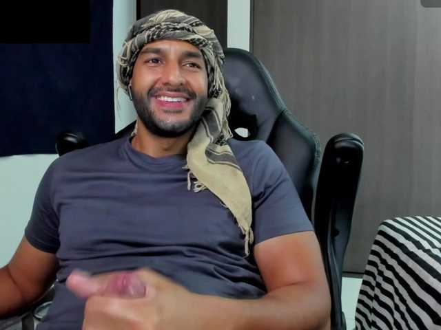 Handsoman11