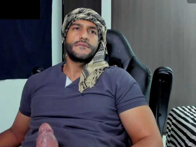 Handsoman11