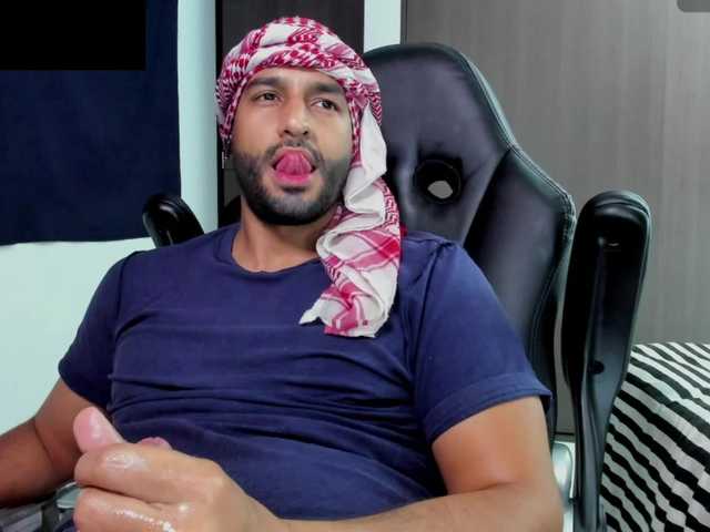 Handsoman11