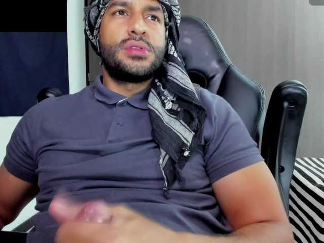 Handsoman11