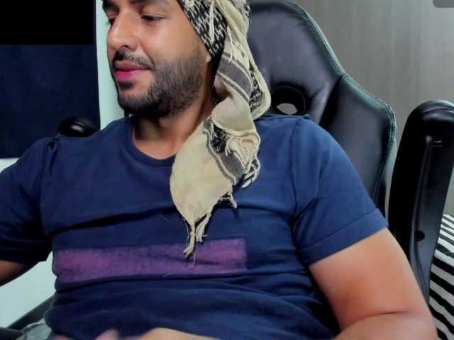 Handsoman11