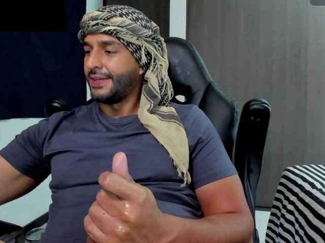 Handsoman11