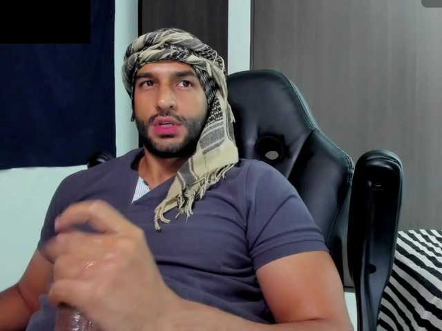 Handsoman11