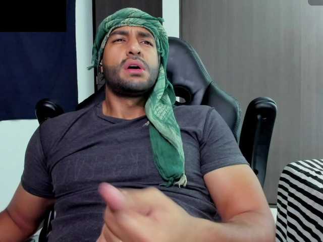 Handsoman11