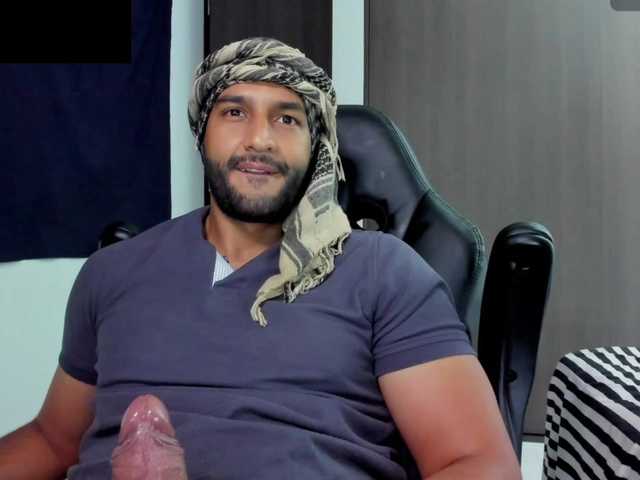 Handsoman11
