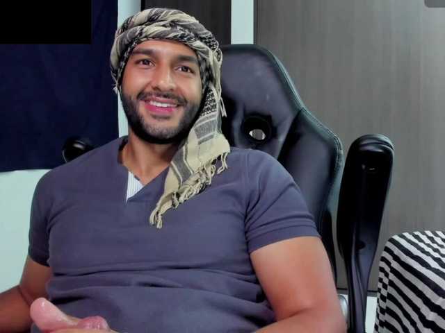 Handsoman11